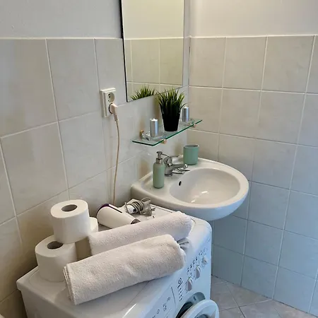 Apartment Downtown Apartments Kozatska Prague