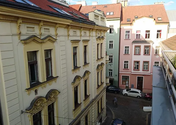 Downtown Kozatska Daire Prag